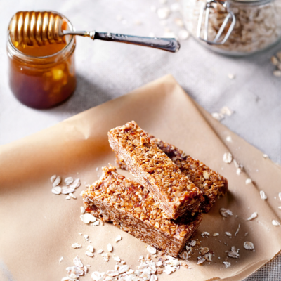 Sweet Nut-Free Muesli Bars – The Source Bulk Foods UK